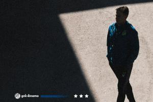 开云体育网址-上任仅3个月!官方:卡纳瓦罗从克甲豪门萨格勒布迪纳摩下课