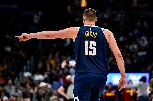 亚历山大-沃克:我支持表哥SGA 但约基奇确实让MVP的竞争很激烈