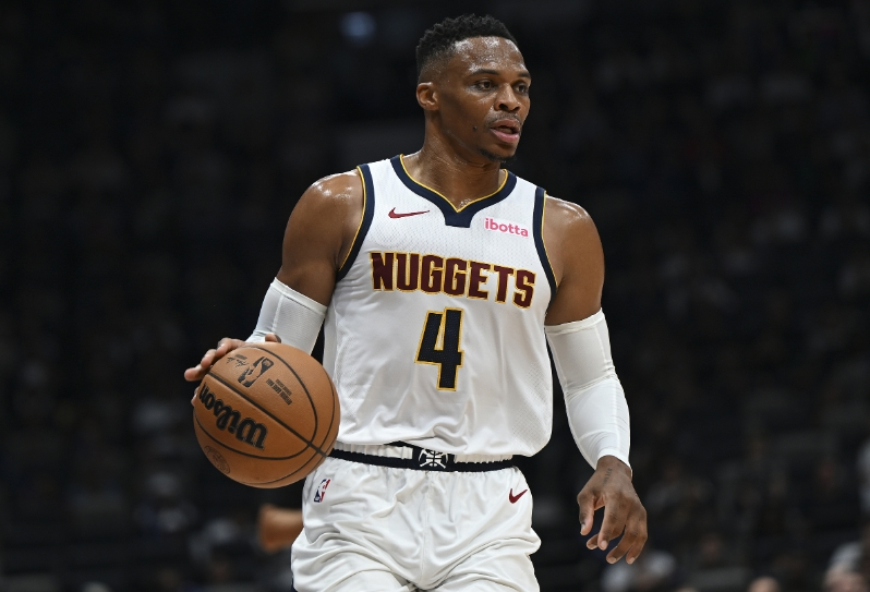 开云体育下载-新世纪篮板数最多的后卫球员：威少共8677个，位列第一