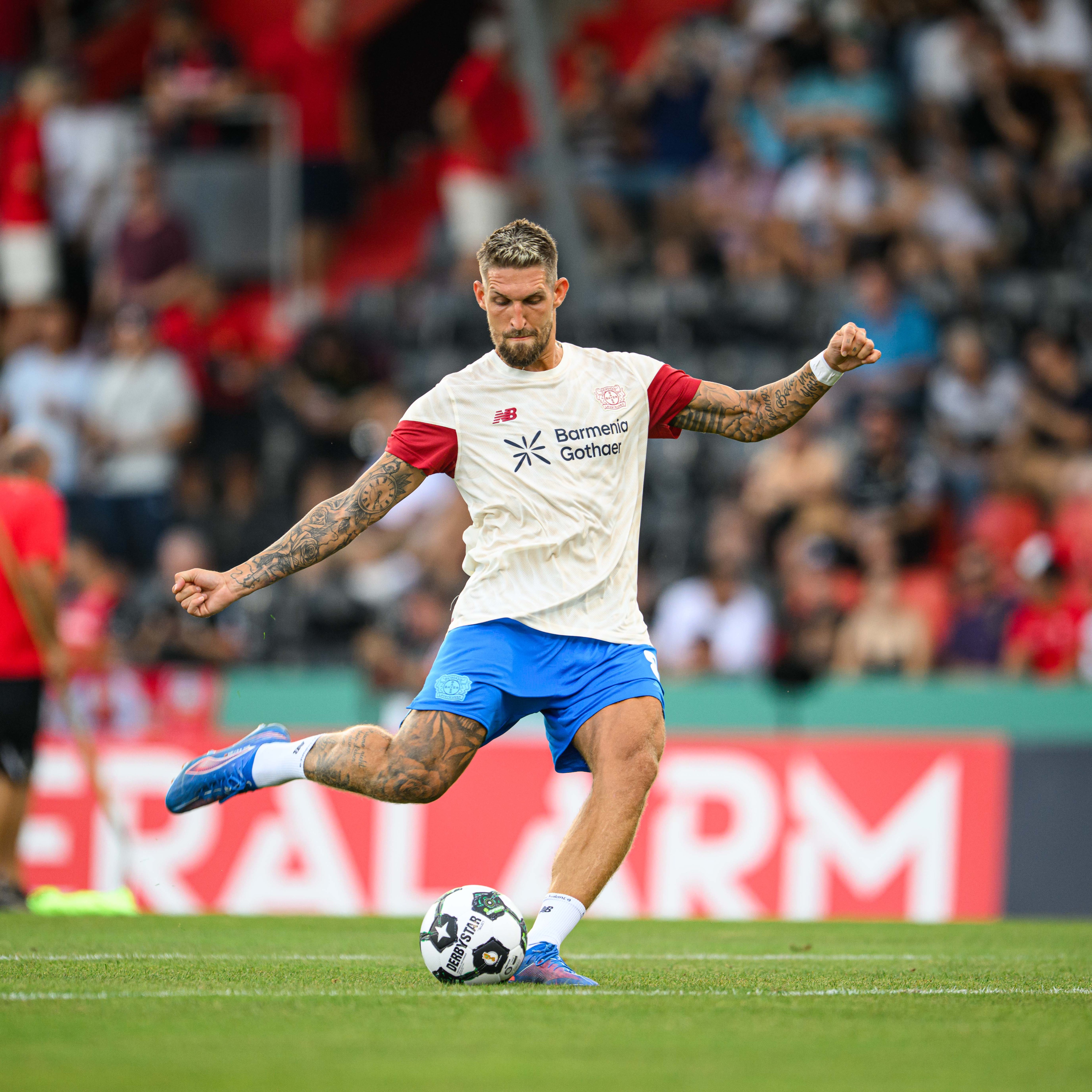 开云娱乐-勒沃库森官方：因极端天气，球队德国杯对阵格罗巴斯帕奇的比赛暂停