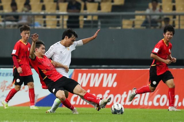 开云体育官网-足协杯首轮综述:三业余俱乐部拼到点球大战败北